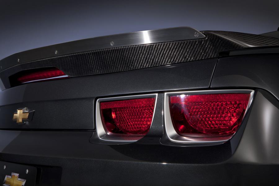  Chevrolet Camaro ZL1 Carbon Concept 2011 года  (фото 6 из 14)